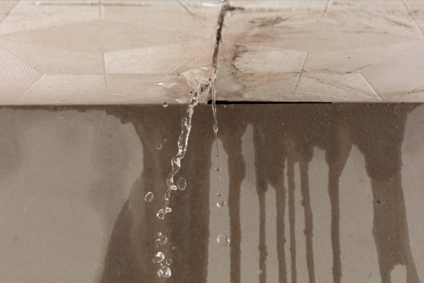 Professional Flood Damage Cleanup technician working in Mechanicstown, NY